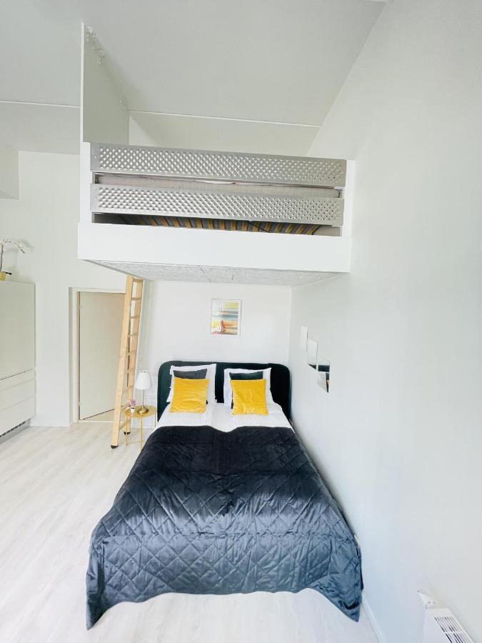 Aday - Harbor Groundfloor Own Entrance - Studio Aalborg Bagian luar foto
